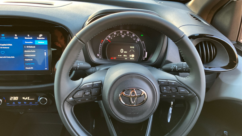 Toyota Aygo X 1.0 VVT-i Edge 5dr Petrol Hatchback